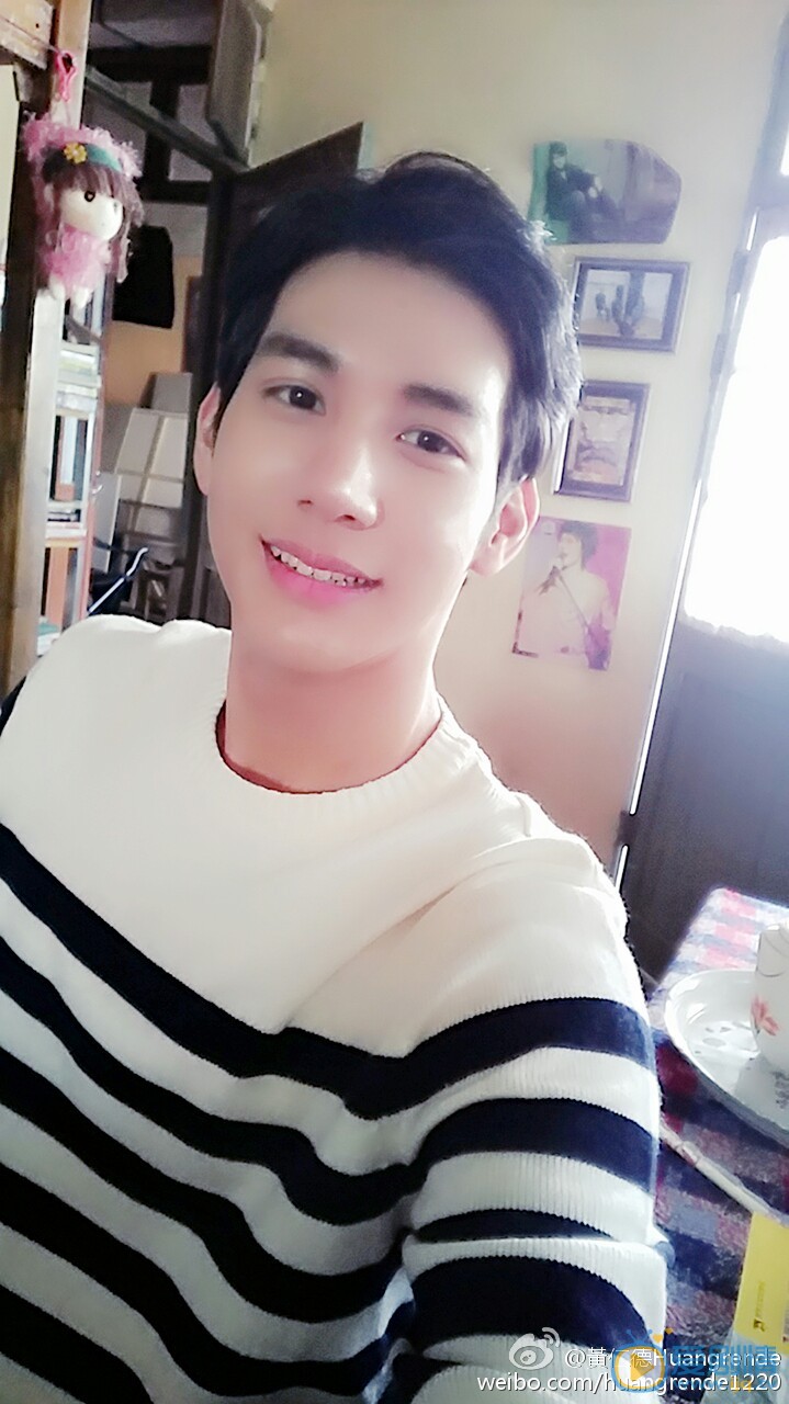 黄仁德生活照 黄仁德高清写真_黄仁德高清剧照