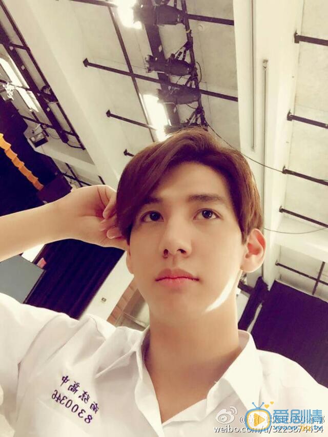黄仁德生活照 黄仁德高清写真_黄仁德高清剧照