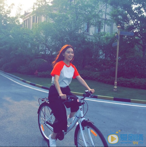 阚清子生活照 阚清子个人资料介绍简介阚清子生活照