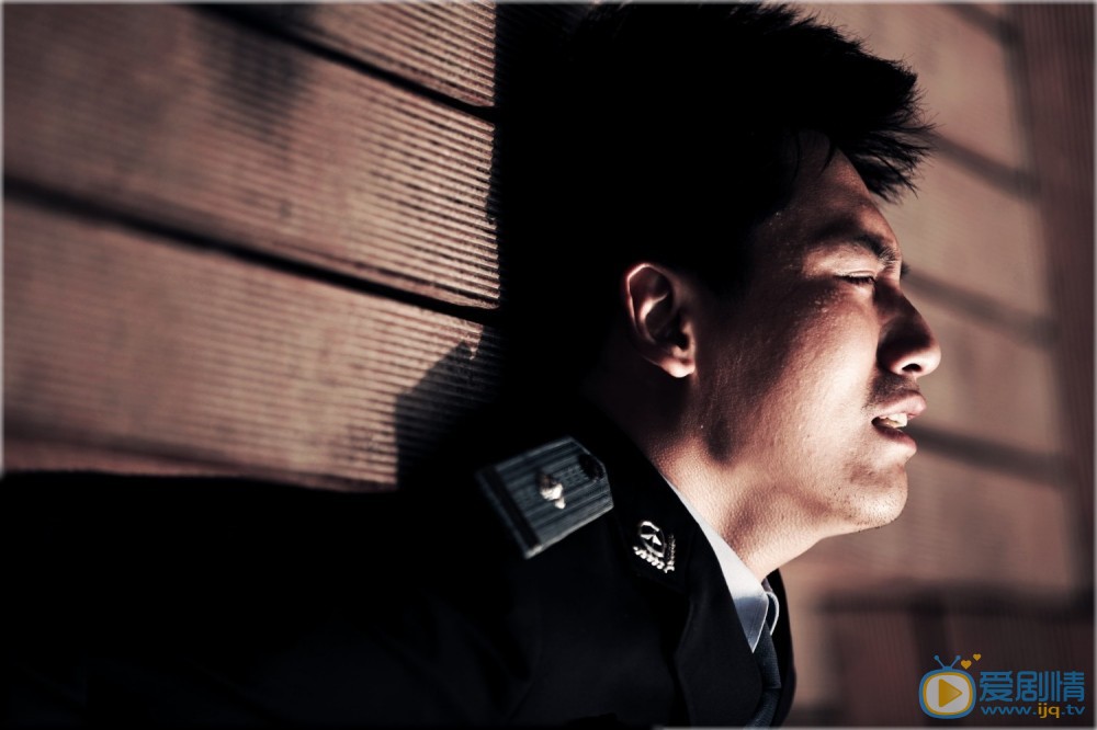 于晓光《鹰巢之预备警官》剧照 于晓光高清写真_于晓光高清剧照