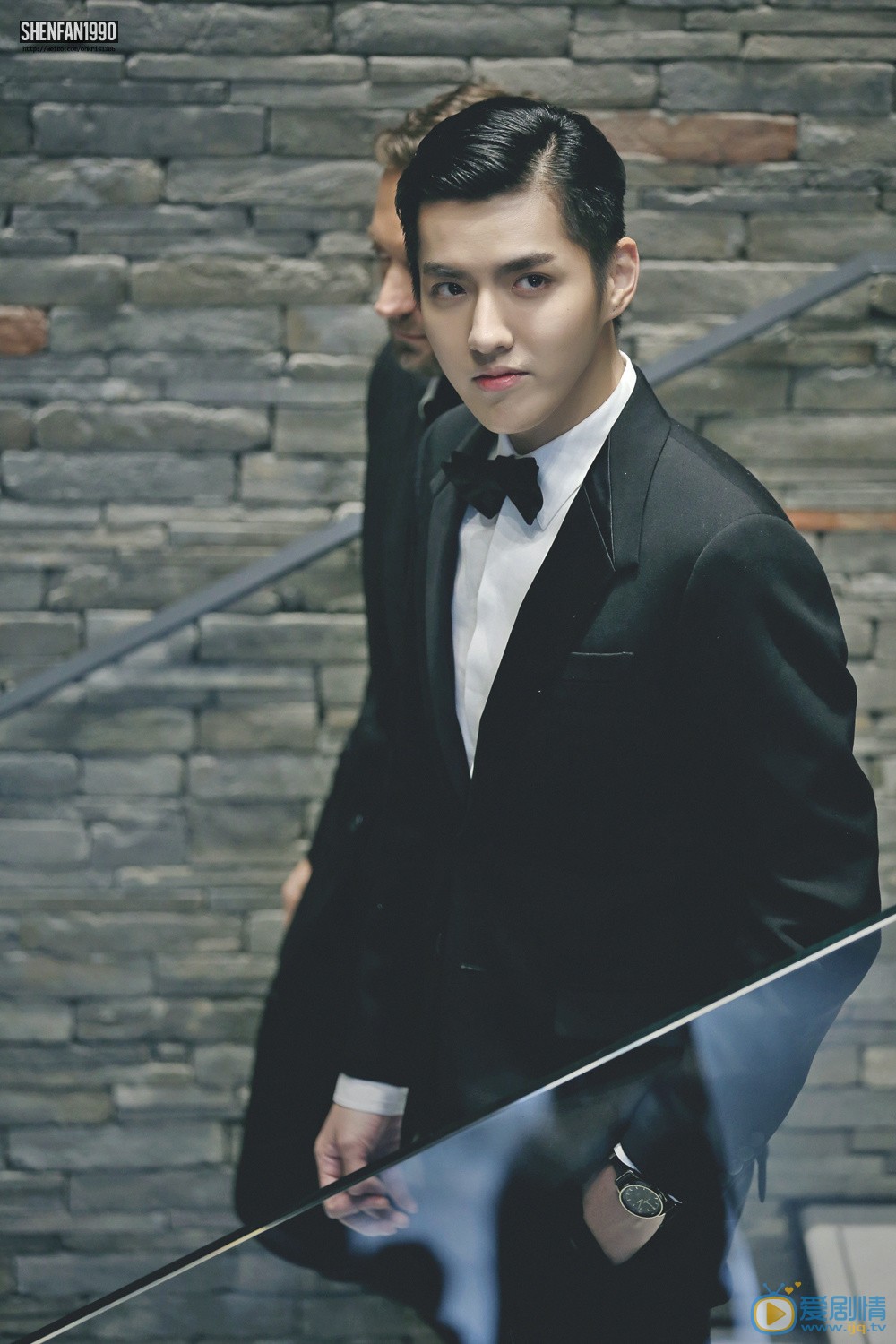 吴亦凡时尚街拍照 吴亦凡高清写真_吴亦凡高清剧照