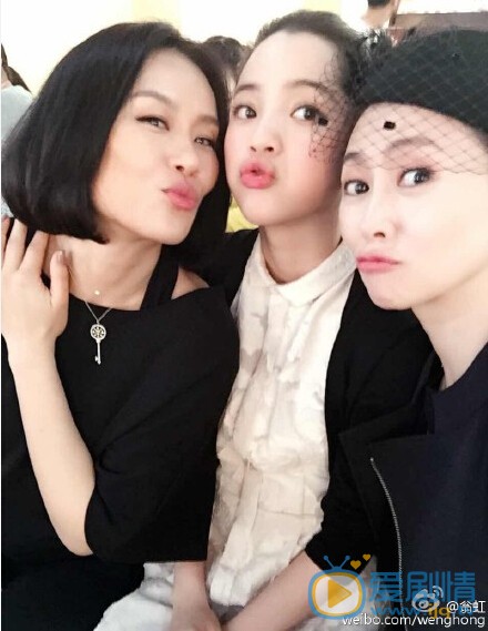 欧阳娜娜与人合照 欧阳娜娜个人资料介绍简介欧阳娜娜高清照
