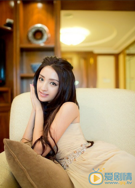 麦迪娜个人写真 麦迪娜高清写真_麦迪娜高清剧照
