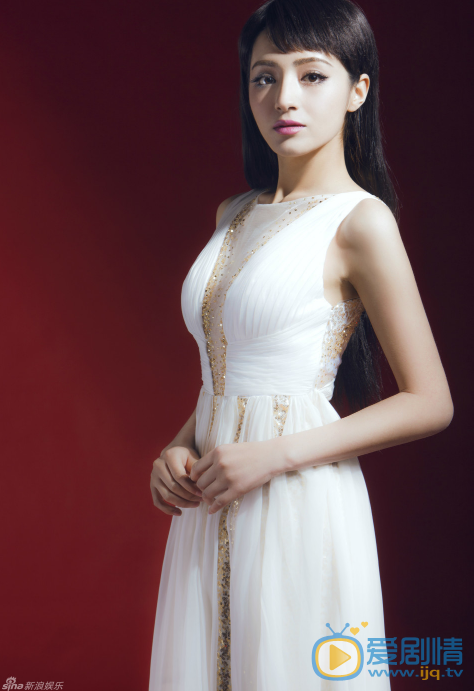 麦迪娜个人写真 麦迪娜高清写真_麦迪娜高清剧照