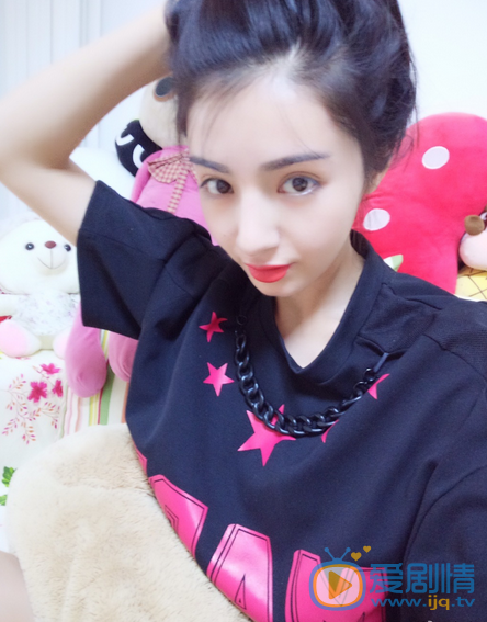 麦迪娜生活照 麦迪娜高清写真_麦迪娜高清剧照
