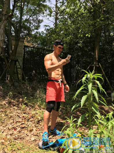 顾又铭生活照 生活照