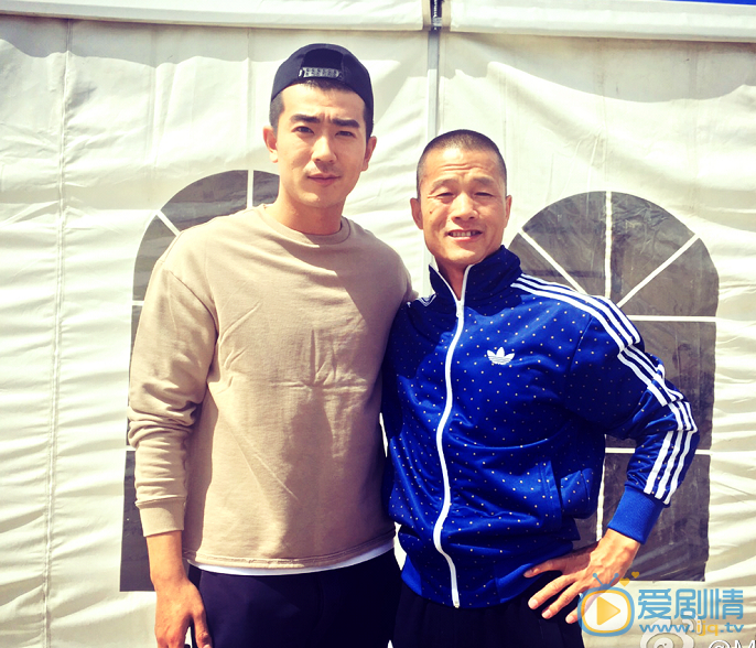 李岷城生活照 李岷城高清写真_李岷城高清剧照