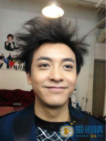 李佳航生活照 李佳航高清写真_李佳航高清剧照