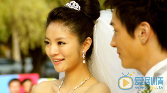 安以轩《结婚狂想曲》剧照 安以轩高清写真_安以轩高清剧照