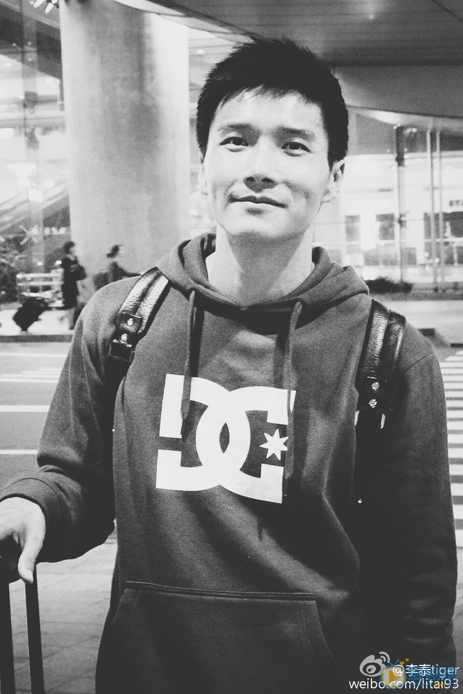 李泰活动照 李泰高清写真_李泰高清剧照