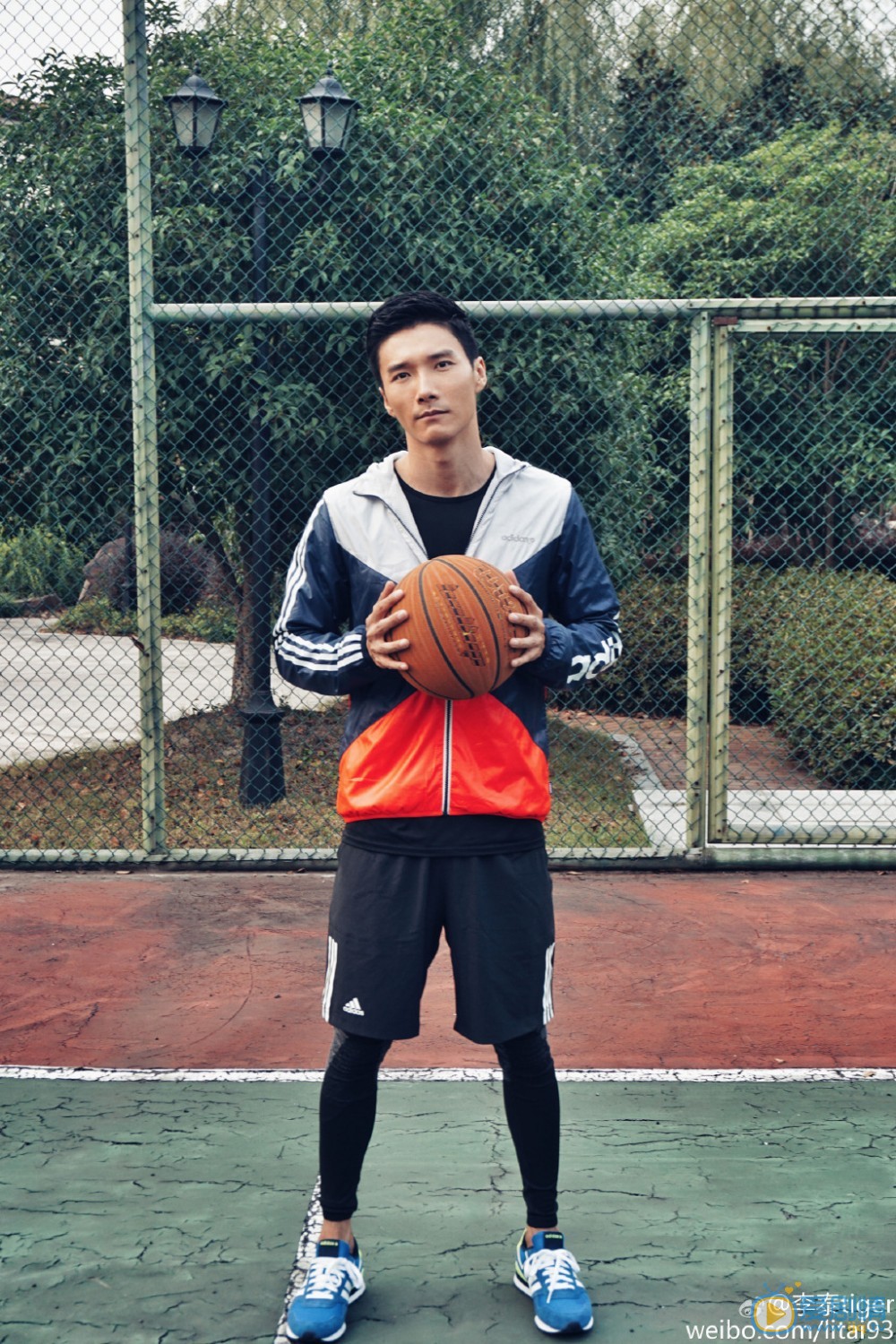 李泰活动照 李泰高清写真_李泰高清剧照
