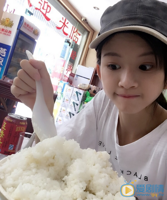 林思意生活照 林思意高清写真_林思意高清剧照