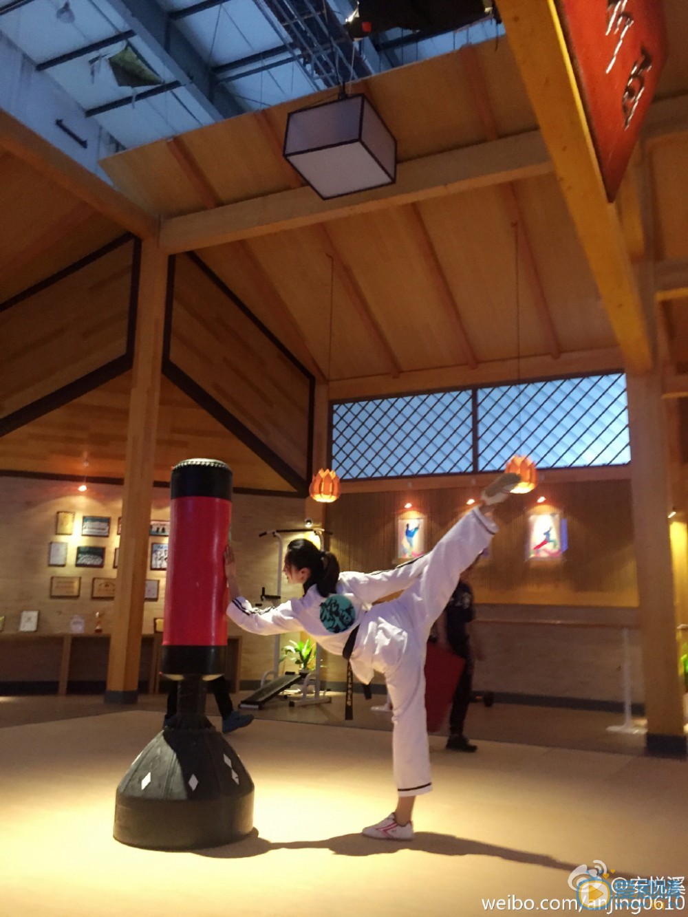 安悦溪旋风少女2剧照 安悦溪高清写真_安悦溪高清剧照