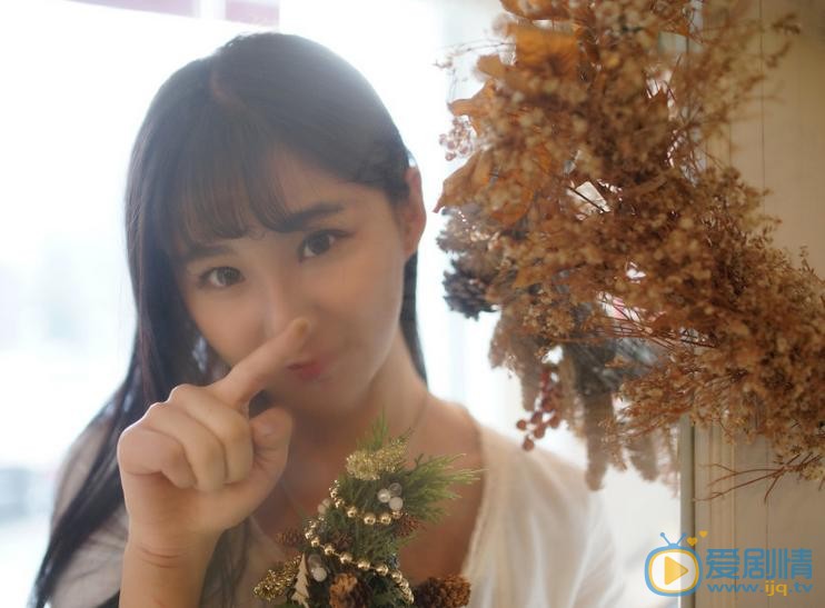 戚蓝尹清新文艺写真 戚蓝尹高清写真_戚蓝尹高清剧照