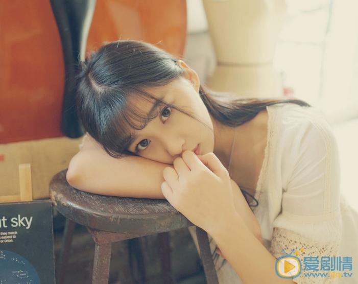 戚蓝尹清新文艺写真 戚蓝尹高清写真_戚蓝尹高清剧照