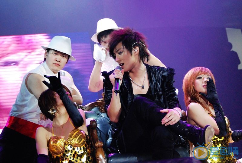 乔任梁演唱会照 乔任梁高清写真_乔任梁高清剧照