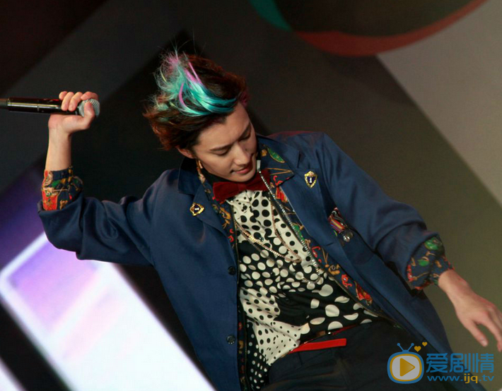 乔任梁演唱会照 乔任梁高清写真_乔任梁高清剧照