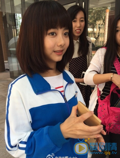 谭松韵《最好的我们》拍摄花絮 谭松韵高清写真_谭松韵高清剧照