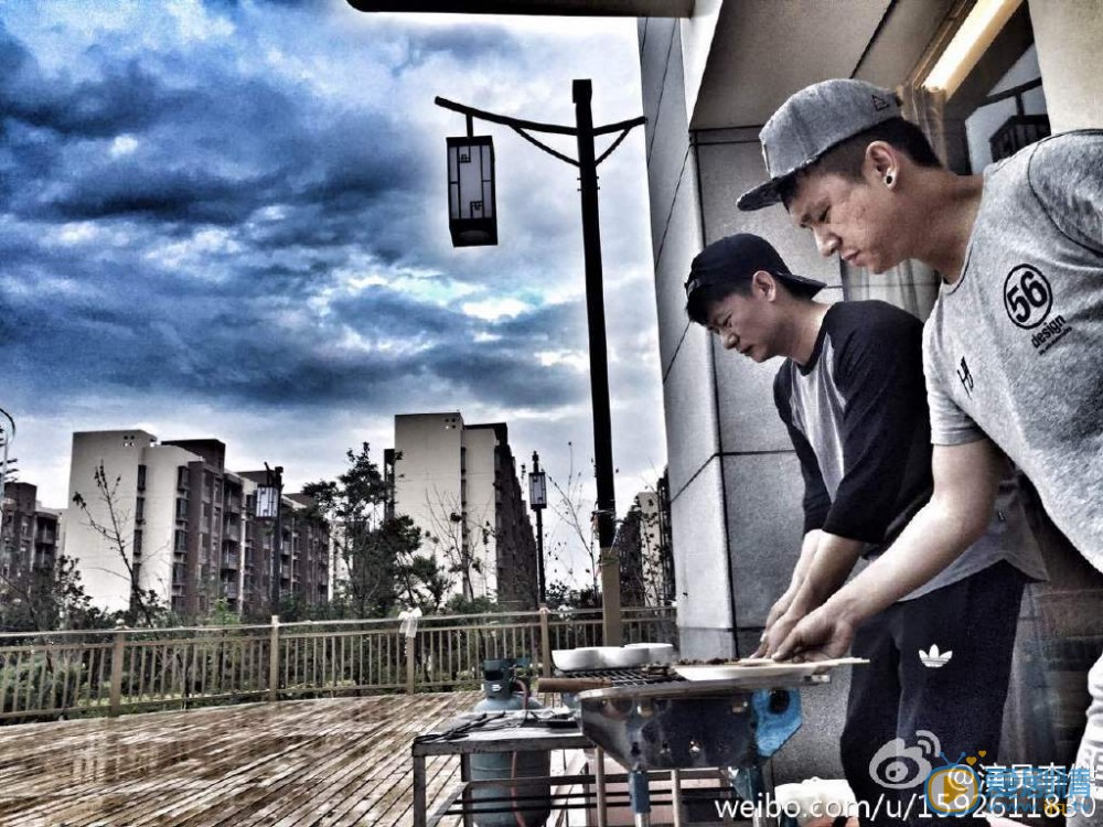 李健生活照 李健高清写真_李健高清剧照