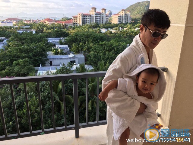 何中华晒娃照 何中华高清写真_何中华高清剧照