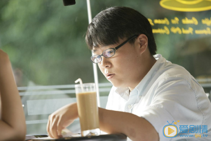 郝劭文《那些年，我们一起追过的女孩》剧照 郝邵文《那些年，我们一直追过的女孩》剧照