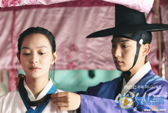 李准基《阿娘使道传》剧照 李准基《阿娘使道传》剧照