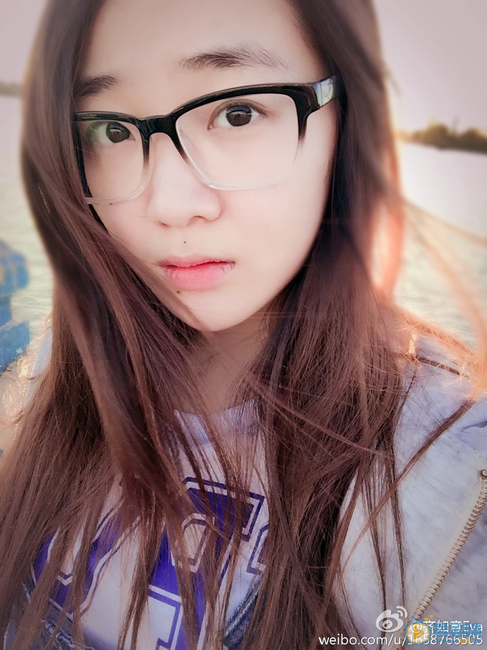 齐如意萌萌大眼照 齐如意高清写真_齐如意高清剧照