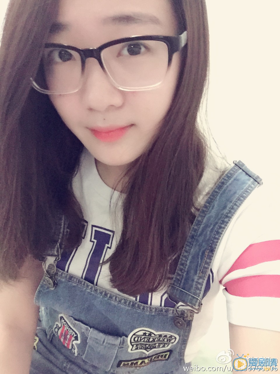 齐如意萌萌大眼照 齐如意高清写真_齐如意高清剧照