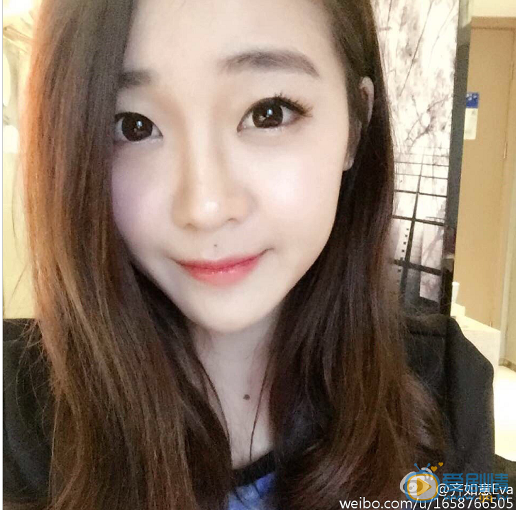齐如意萌萌大眼照 齐如意高清写真_齐如意高清剧照