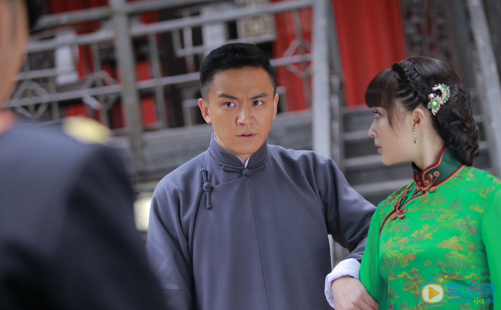 我的爱情撞上了战争剧情介绍(1-46集大结局)