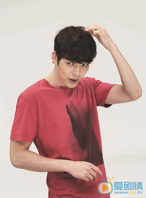 金宇彬代言照 金宇彬广告代言