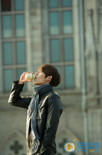 金宇彬代言照 金宇彬广告代言