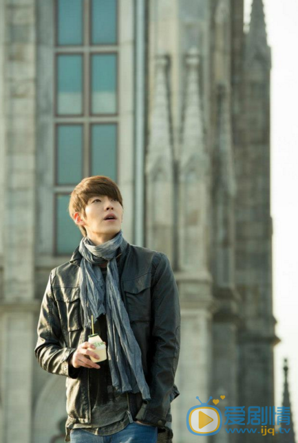 金宇彬代言照 金宇彬广告代言