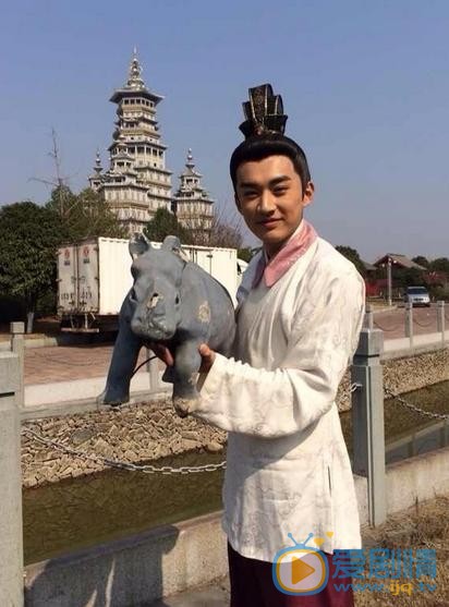 刘学义片场照 刘学义高清写真_刘学义高清剧照