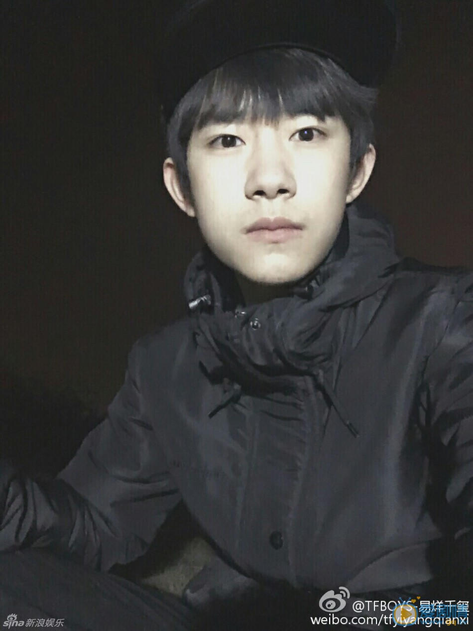易烊千玺生活照 易烊千玺高清写真_易烊千玺高清剧照