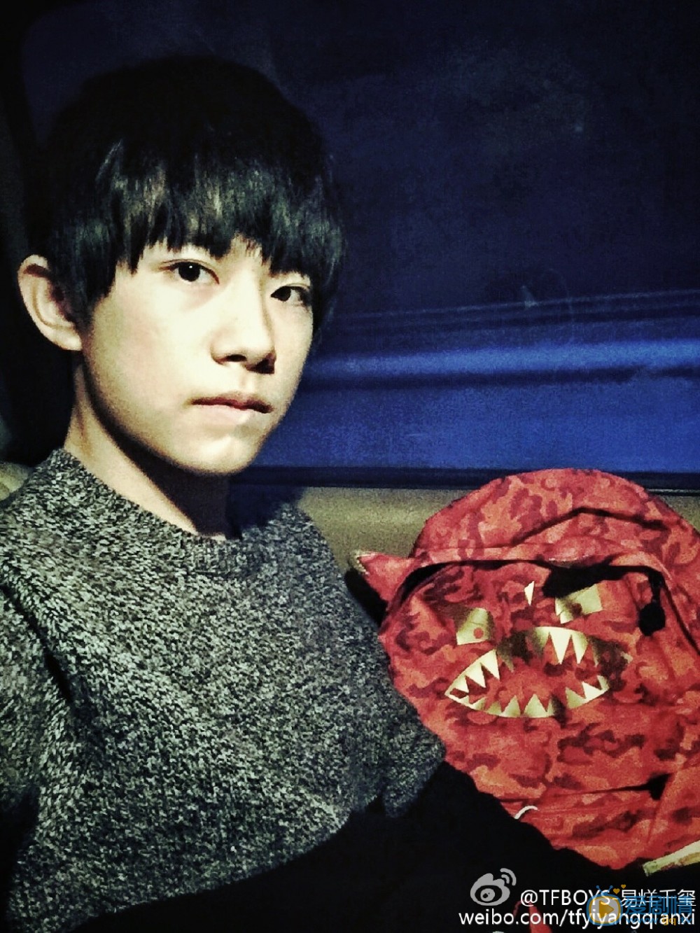 易烊千玺生活照 易烊千玺高清写真_易烊千玺高清剧照