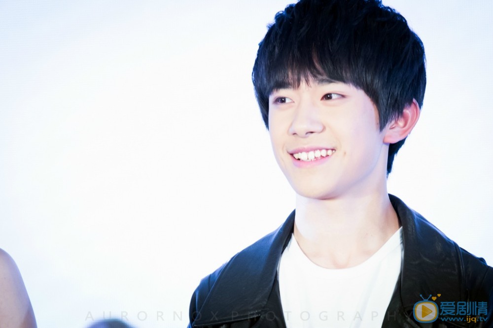 易烊千玺活动照 易烊千玺高清写真_易烊千玺高清剧照