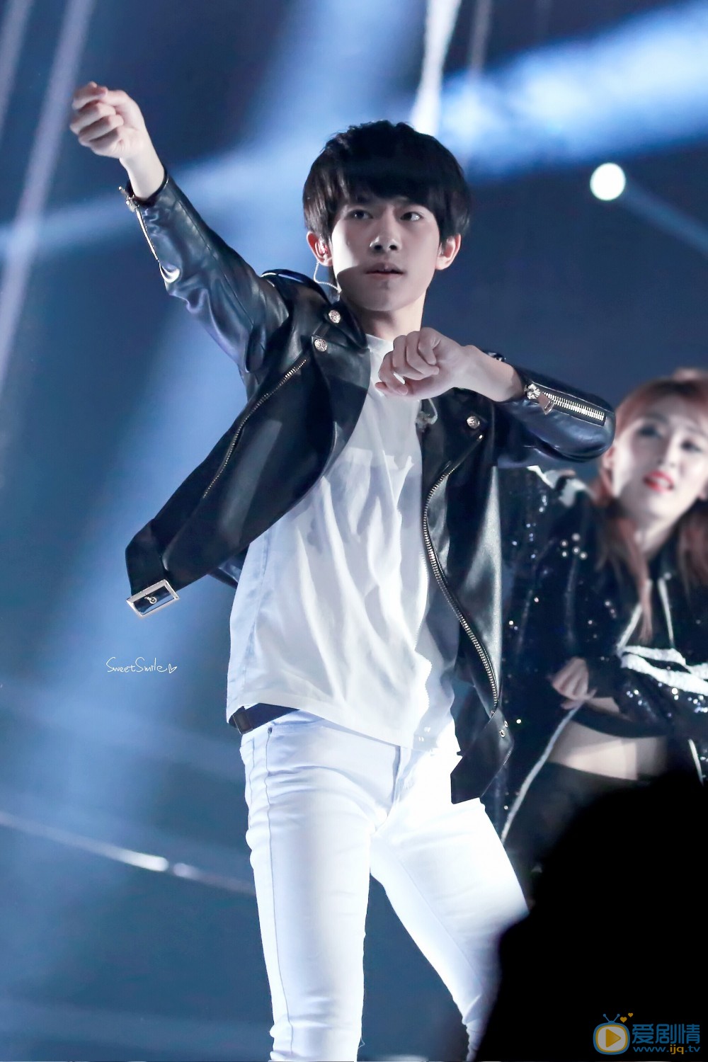 易烊千玺活动照 易烊千玺高清写真_易烊千玺高清剧照