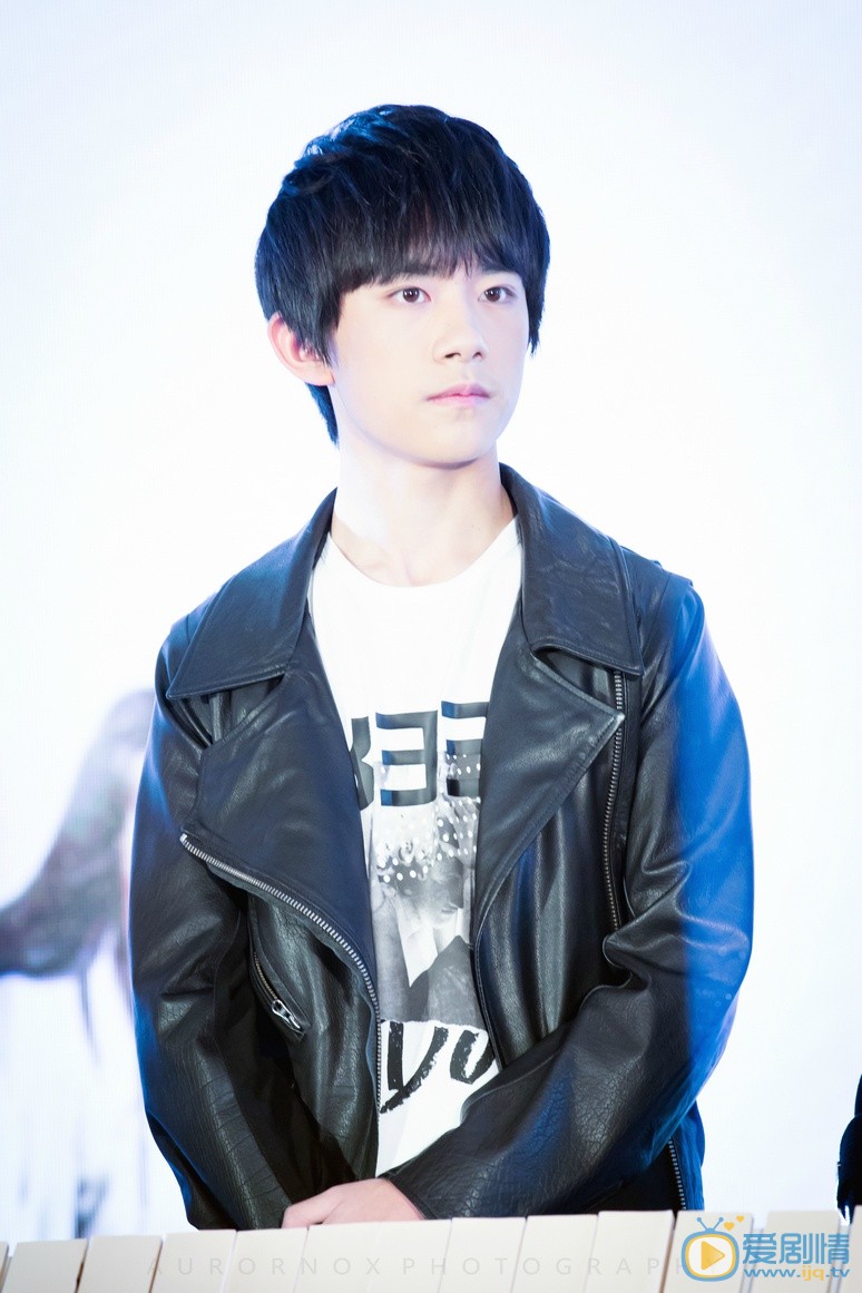 易烊千玺活动照 易烊千玺高清写真_易烊千玺高清剧照