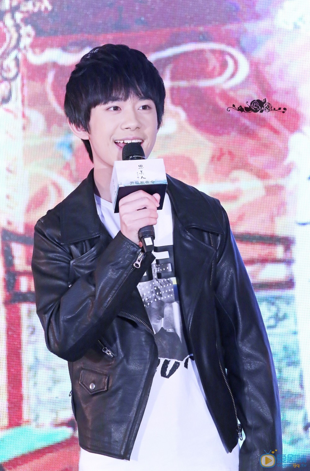 易烊千玺活动照 易烊千玺高清写真_易烊千玺高清剧照