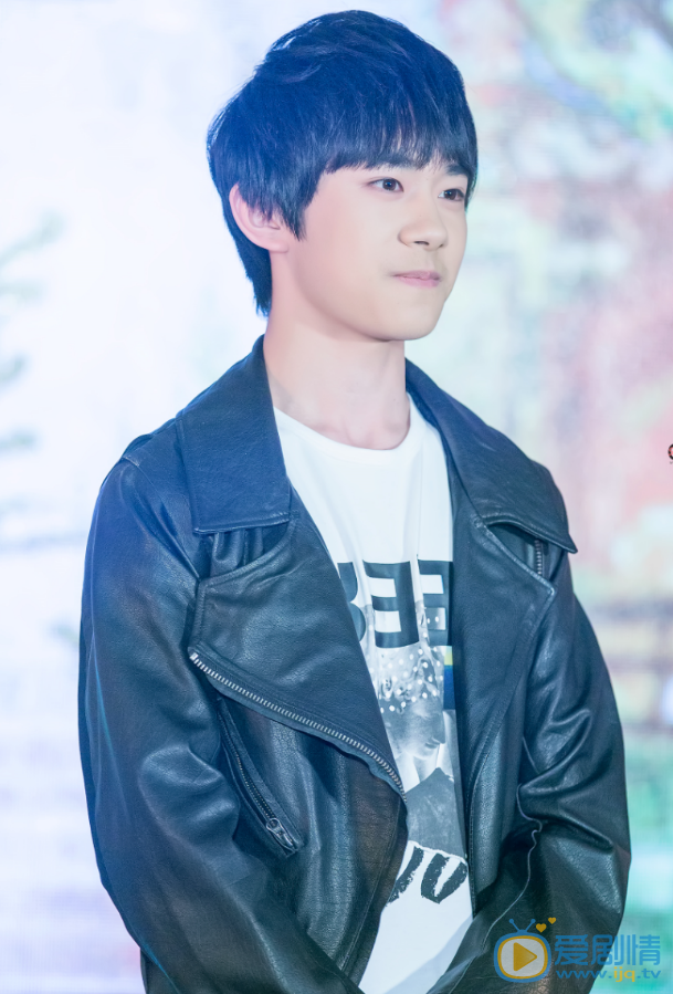 易烊千玺活动照 易烊千玺高清写真_易烊千玺高清剧照