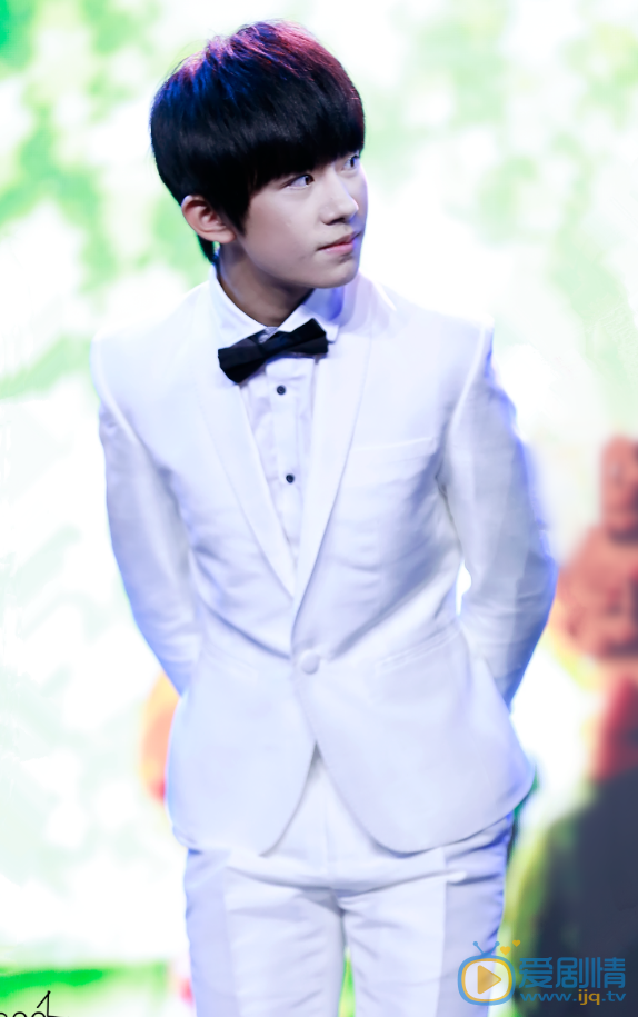 易烊千玺活动照 易烊千玺高清写真_易烊千玺高清剧照