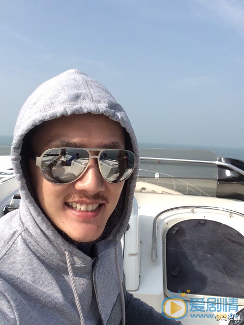 冯绍峰生活照 冯绍峰高清写真_冯绍峰高清剧照