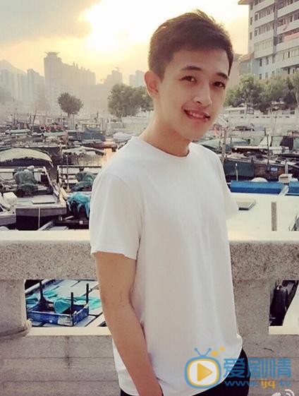 黄德毅生活照 黄德毅高清写真_黄德毅高清剧照