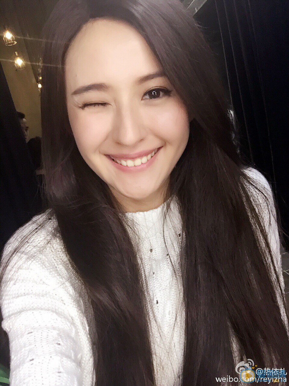 热依扎生活照 热依扎高清写真_热依扎高清剧照