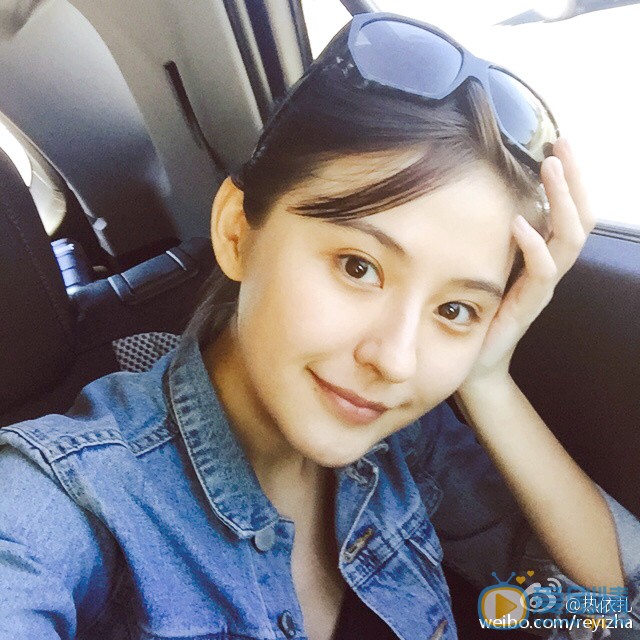 热依扎生活照 热依扎高清写真_热依扎高清剧照