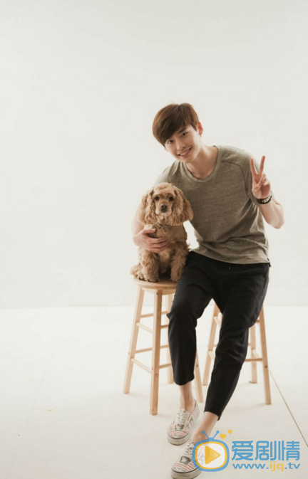 李钟硕杂志 李钟硕杂志