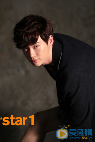 李钟硕杂志 李钟硕杂志