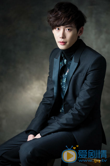 李钟硕杂志 李钟硕杂志