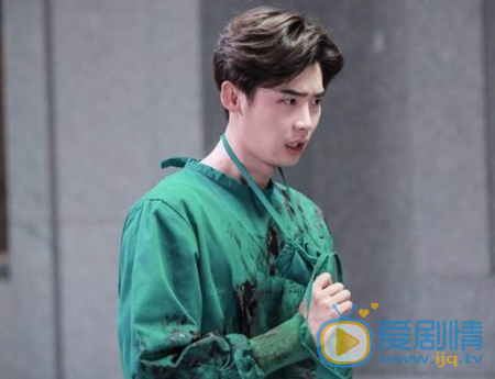 李钟硕《dctors异乡人》剧照 李钟硕doctors异乡人剧照
